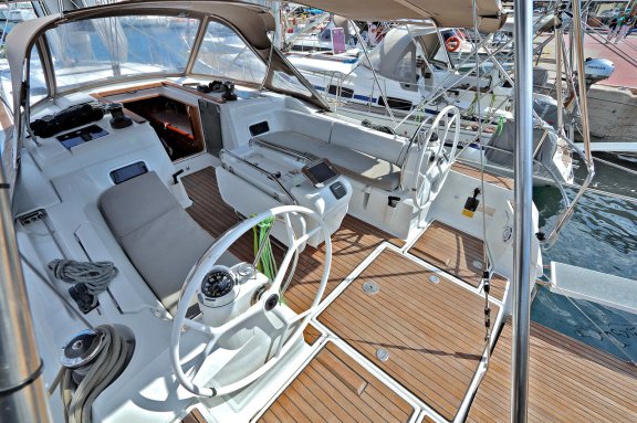 Image of Athena yacht #4