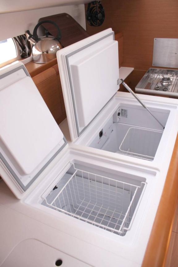 Image of Athena yacht #17