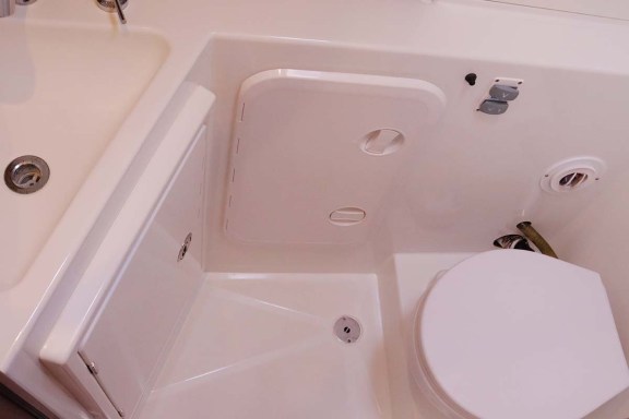 Image of Lili yacht #24