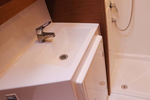 Image of Lili yacht #29