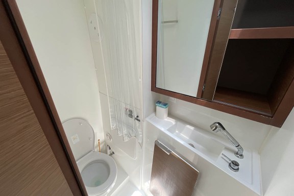 Image of Miss Divine yacht #30