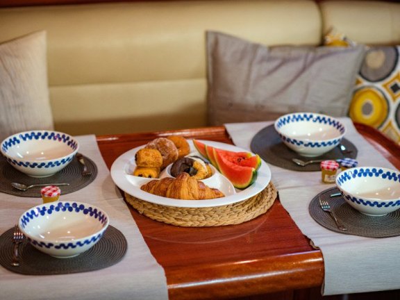 Image of Christianna VIII yacht #28