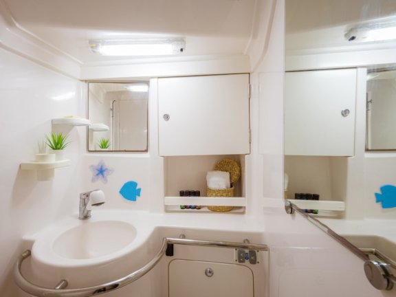 Image of Christianna VIII yacht #42