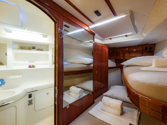 Image of Christianna VIII yacht #39