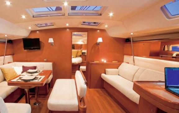 Image of Sirena De Oro yacht #3