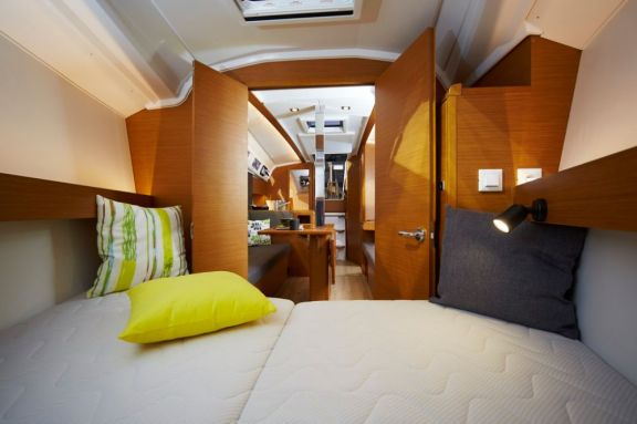 Image of Bravo Kiss yacht #11