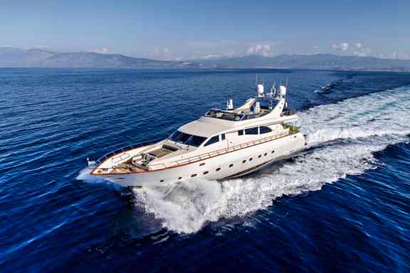 Motor Yacht DREAM 88ft Greece