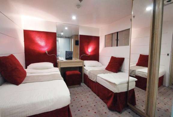 Image of Harmony G yacht #6