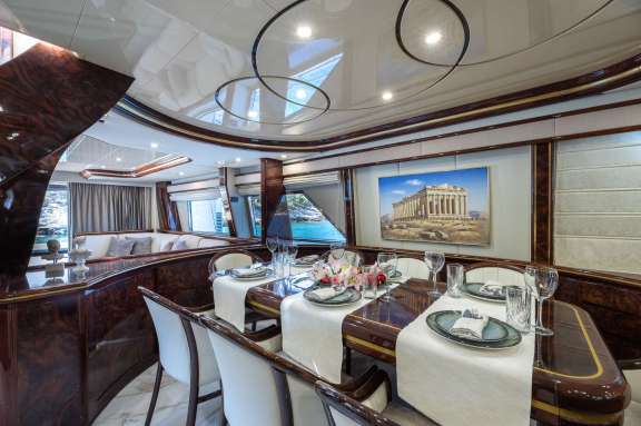 Image of WISH yacht #3