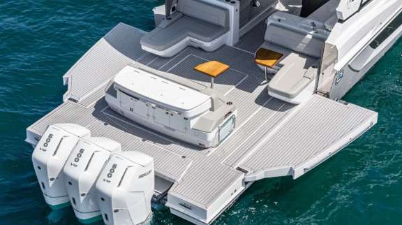 Image of INTERLUDE yacht #2