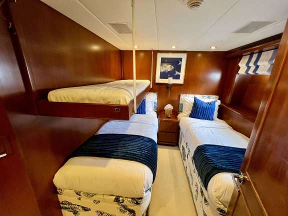 Twin Stateroom with Pullman