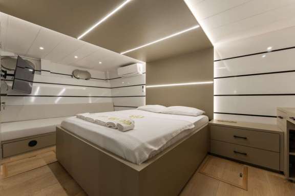 Image of BEYEFENDI H yacht #6