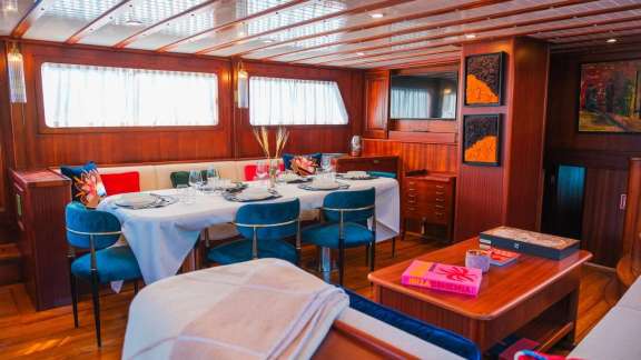 Image of EYLUL 17 yacht #2