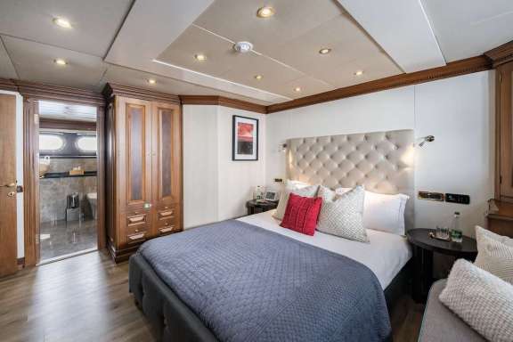 Image of IRAMA yacht #7