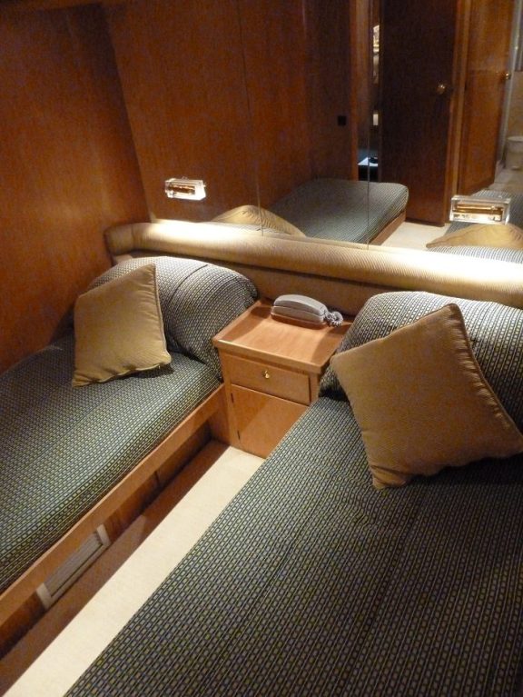 Image of LADY TATIANA OF LONDON yacht #8