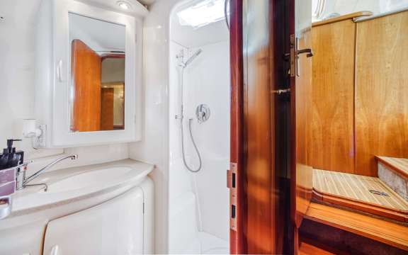 Image of DAYDREAM yacht #13