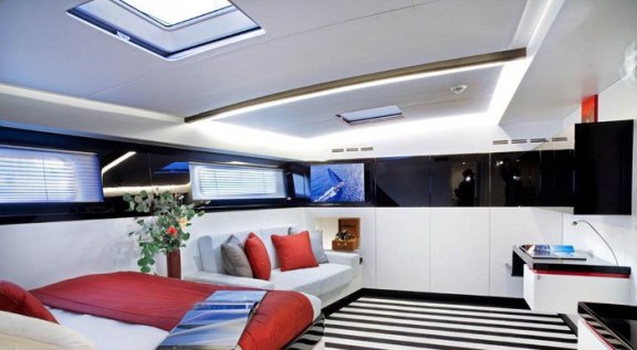 Image of NOMAD IV yacht #6