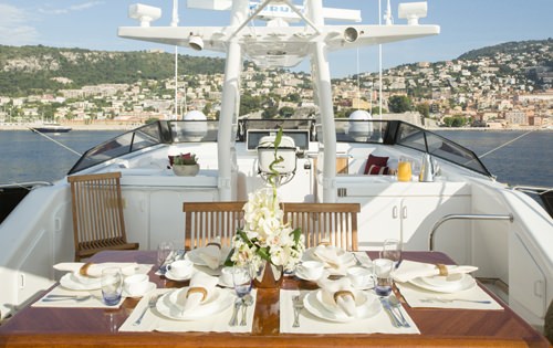 Sun deck Dining