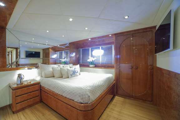 VIP Cabin
