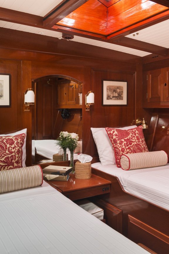 VIP Twin beds Cabin