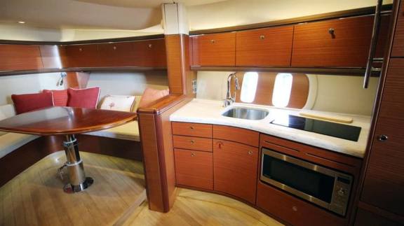 Image of GAZELLE yacht #3