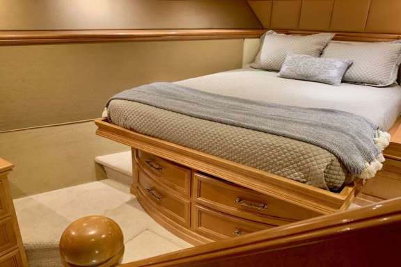 Image of LADY LEX yacht #9