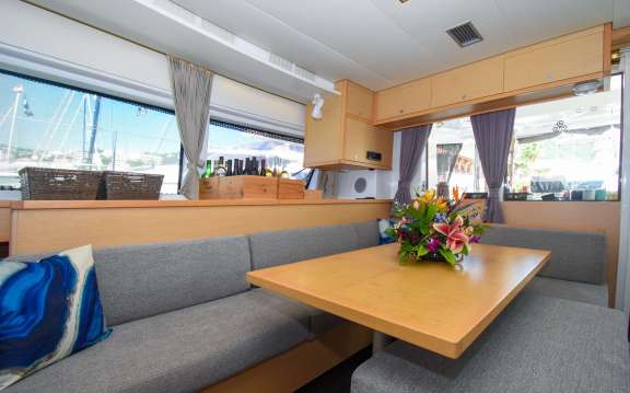 Image of SHANGRI LA yacht #10