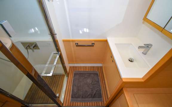 Image of SHANGRI LA yacht #15