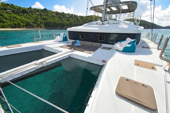 Image of SHANGRI LA yacht #5
