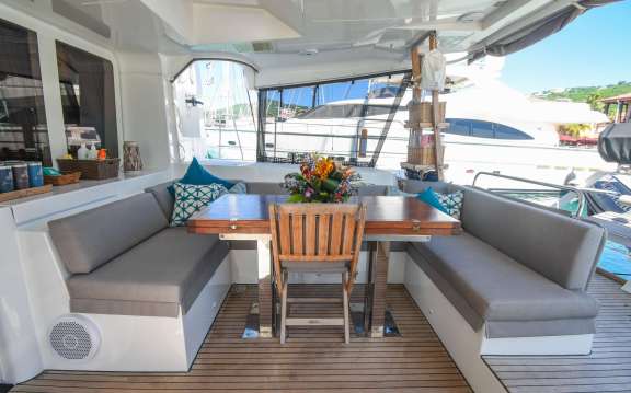 Image of SHANGRI LA yacht #8