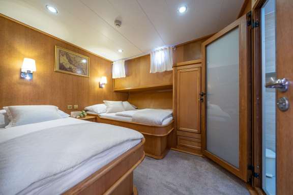 Image of Morning Star yacht #6