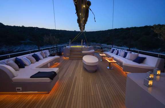 Image of Rara Avis yacht #5