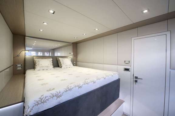 Image of MOONDANCE yacht #6