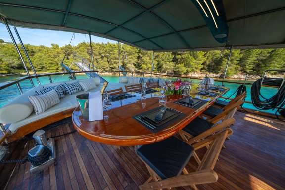 Image of Allure yacht #4