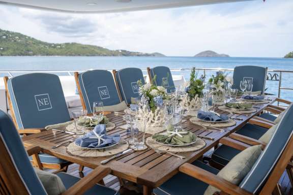 Skylounge Aft Dining