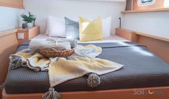 The staterooms offer ample, queen-size berths with touches of convenience, from reading lights to USB outlets and individual climate controls.