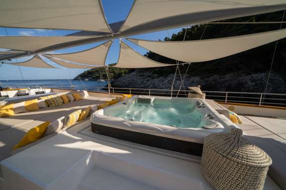 Image of Dalmatino yacht #19