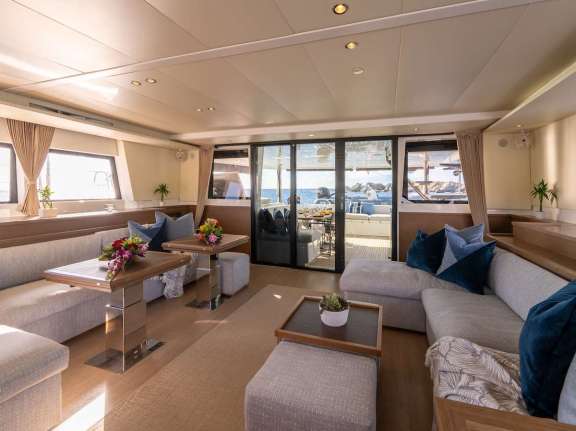 Image of MAHASATTVA yacht #2