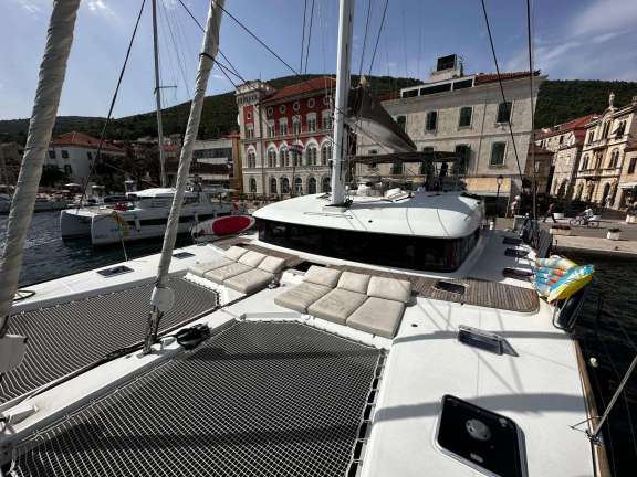 Image of ADRIATIC TIGER (Lagoon 620) yacht #15