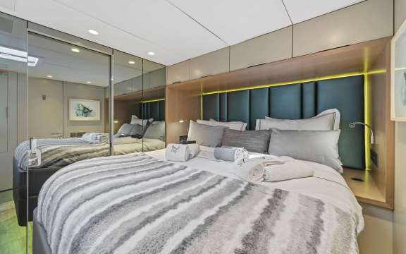 Image of GYRFALCON yacht #16