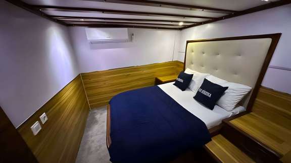 Image of Sirena yacht #11