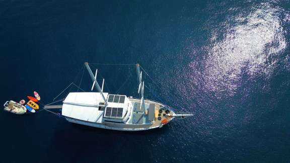 Image of Sirena yacht #12