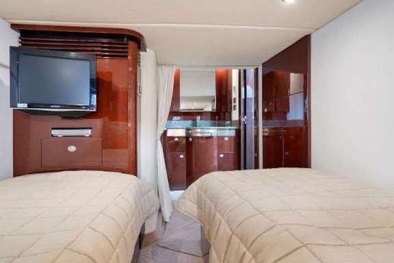 Image of TITLE WAVE yacht #9