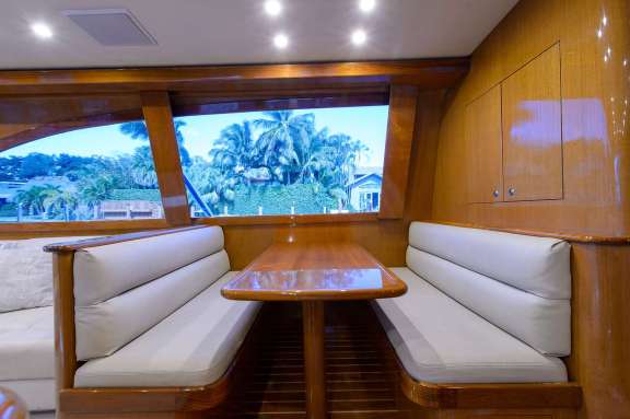 Image of Electric Bill yacht #3