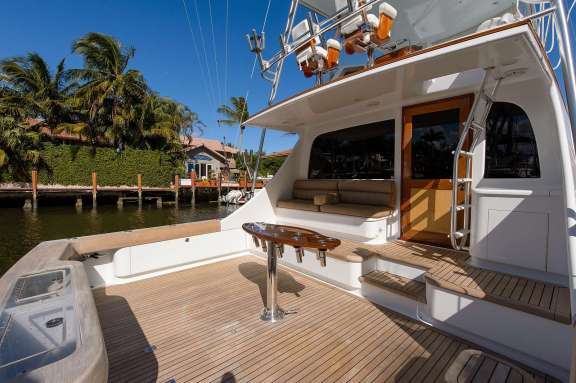 Image of Electric Bill yacht #4