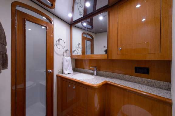 Image of Electric Bill yacht #7