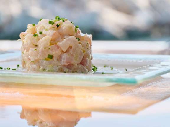 Image of MILOS AT SEA yacht #17