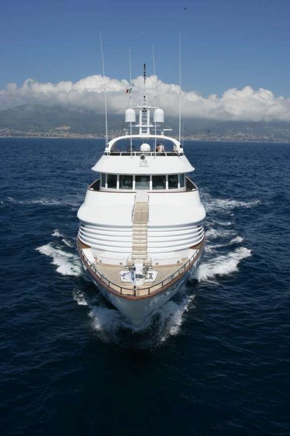 Image of AZUL V yacht #10
