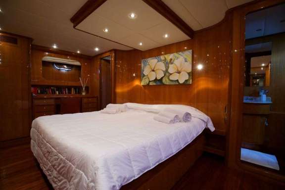 Vip Cabin