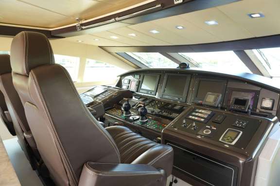 Image of Mangusta 105′ yacht #5